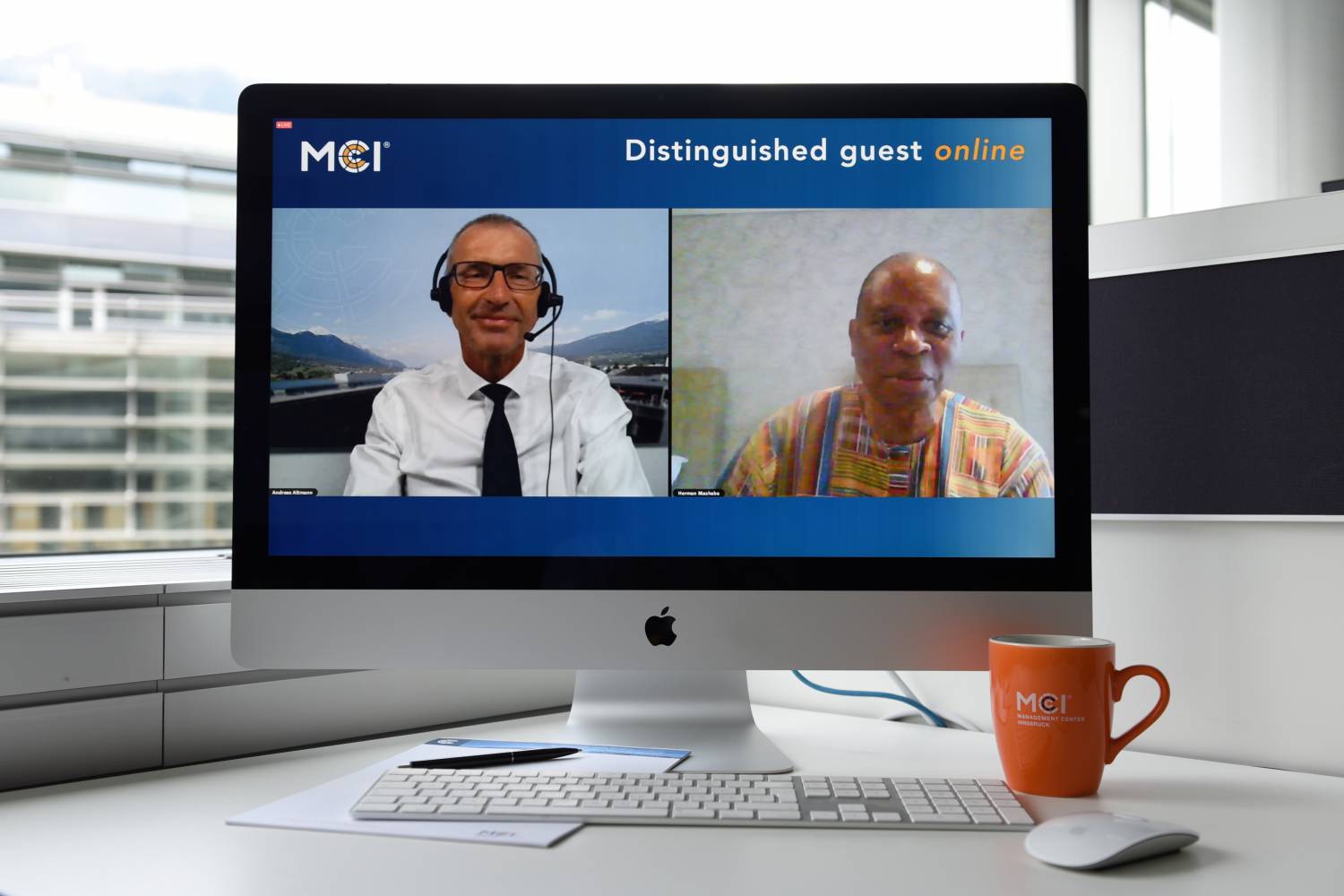 Herman Mashaba (re.) im Gespräch mit MCI-Rektor Andreas Altmann. Foto:MCI
