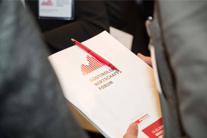 Südtiroler Wirtschaftsforum: Seit 15 Jahren zentraler Treffpunkt von Führungskräften und Entscheidungsträgern. Foto: Ingrid Heiss
