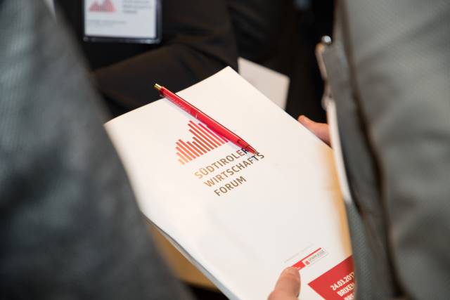 Renowned South Tyrolean Economic Forum Online for the First Time