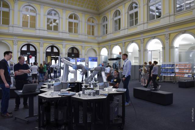 <p>Die Lange Nacht der Forschung am MCI ermöglichte hautnahe Einblicke in die Forschung der Unternehmerischen Hochschule<sup>®</sup>. ©MCI/Staffler</p>