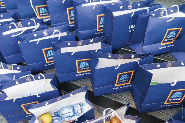 <p>Our partner Hofer KG provided snacks & drinks for our visitors. ©MCI/Janine Kiechl</p>