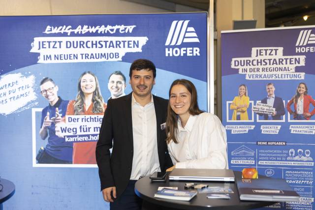 <p>1,000 MCI students and alumni took the chance to meet 90 national and international companies at the Recruiting Forum 2022. ©MCI/Janine Kiechl</p>