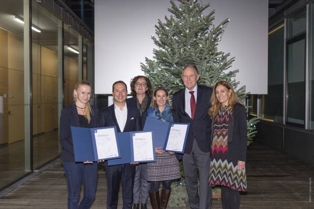 V.l.n.r.: Silvia Öttl, Michael Meister, Claudia Mössenlechner (Stellvertretende Leiterin MCI Hochschulkollegium), Anne Götzendorfer, Franz Pegger (Leiter MCI Hochschulkollegium), Brigitte Auer (Leiterin MCI Qualitätsmanagement). ©MCI/Janine Kiechl