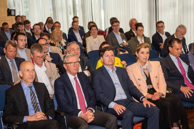 Full House beim ersten Salzburger Wirtschaftsforum. ©Scheinast.com