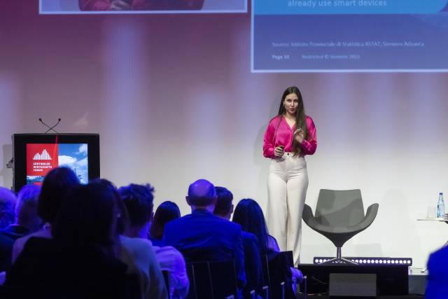 Selena Milanovic | Strategy Consultant Healthcare, Siemens Advanta Consulting, München | Forbes U30 | Global Shaper World Economic Forum (WEF) © Ingrid Heiss