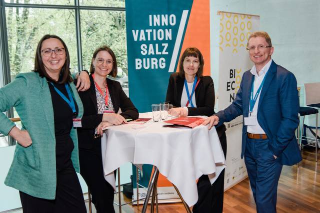 Die Innovation Area ermöglichte es Start-ups und Hochschulen ermöglichte, ihre Ideen und Forschungsprojekte zu präsentieren und wertvolle Kontakte zu knüpfen. © Scheinast