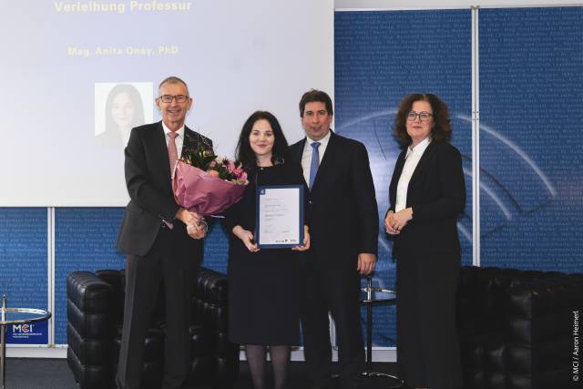 <p>V.l.n.r.: MCI Rektor Andreas Altmann, Anita Onay, Martin Pillei, Claudia Mössenlechner ©MCI / Aaron Heimerl</p>