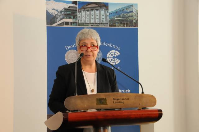 <p>Distinguished Guest Seyran Ateş, Menschenrechtsaktivistin, Frauenrechtlerin, Moscheegründerin ©MCI</p>