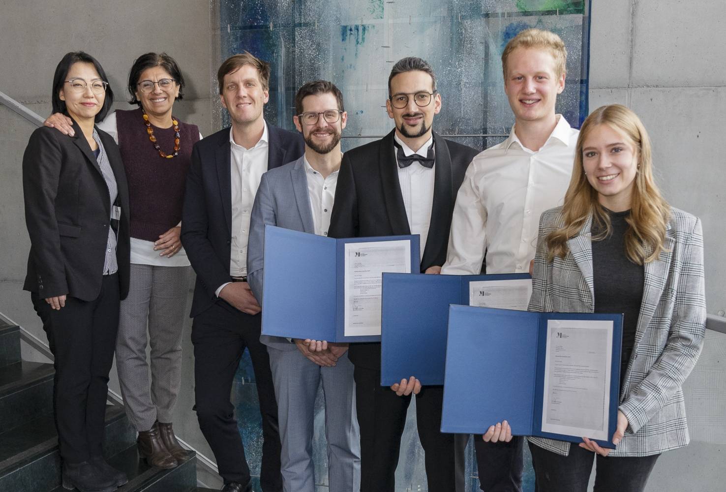 <p>From left to right: Yeongmi Kim (MCI Professor Medical & Health Technologies), Leena Kasbekar (MCI International Relations), Benjamin Massow (Interim Head of Mechatronics), Daniel Sieber (Head of Medical & Health Technologies), Markus Aznaid, Philipp Thoma, Jasmin Eder ©MCI / Jürgen Nigg</p>