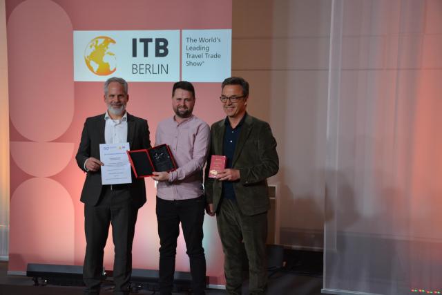15th win for MCI: Alumnus receives DGT Science Award