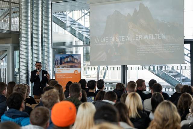 Christoph Gamper, CEO und Mitinhaber der Durst Gruppe, bei seiner mitreißenden Keynote ©MCI / Marc Scherr 
