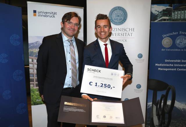Markus Walzl (Vorsitzender DFK, l.), Lukas Knapp (r.) ©Frischauf Bild