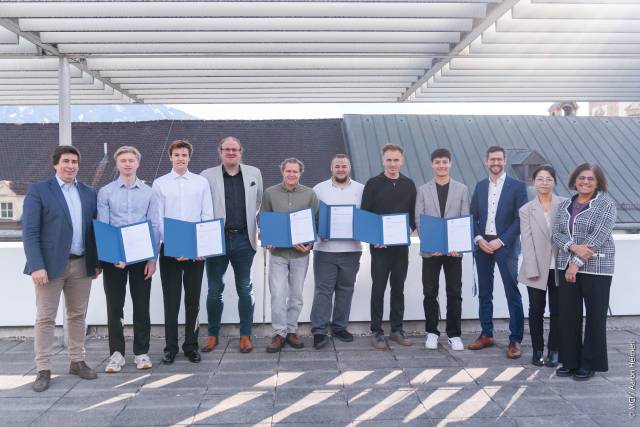 Six MCI Students Conduct Research at Top US Universities