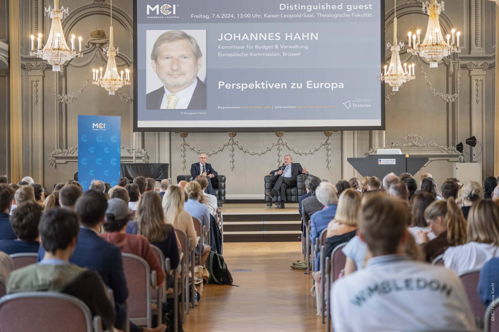 <p>MCI Rektor Andreas Altmann mit EU-Kommissar Johannes Hahn ©MCI/Janine Kiechl</p>