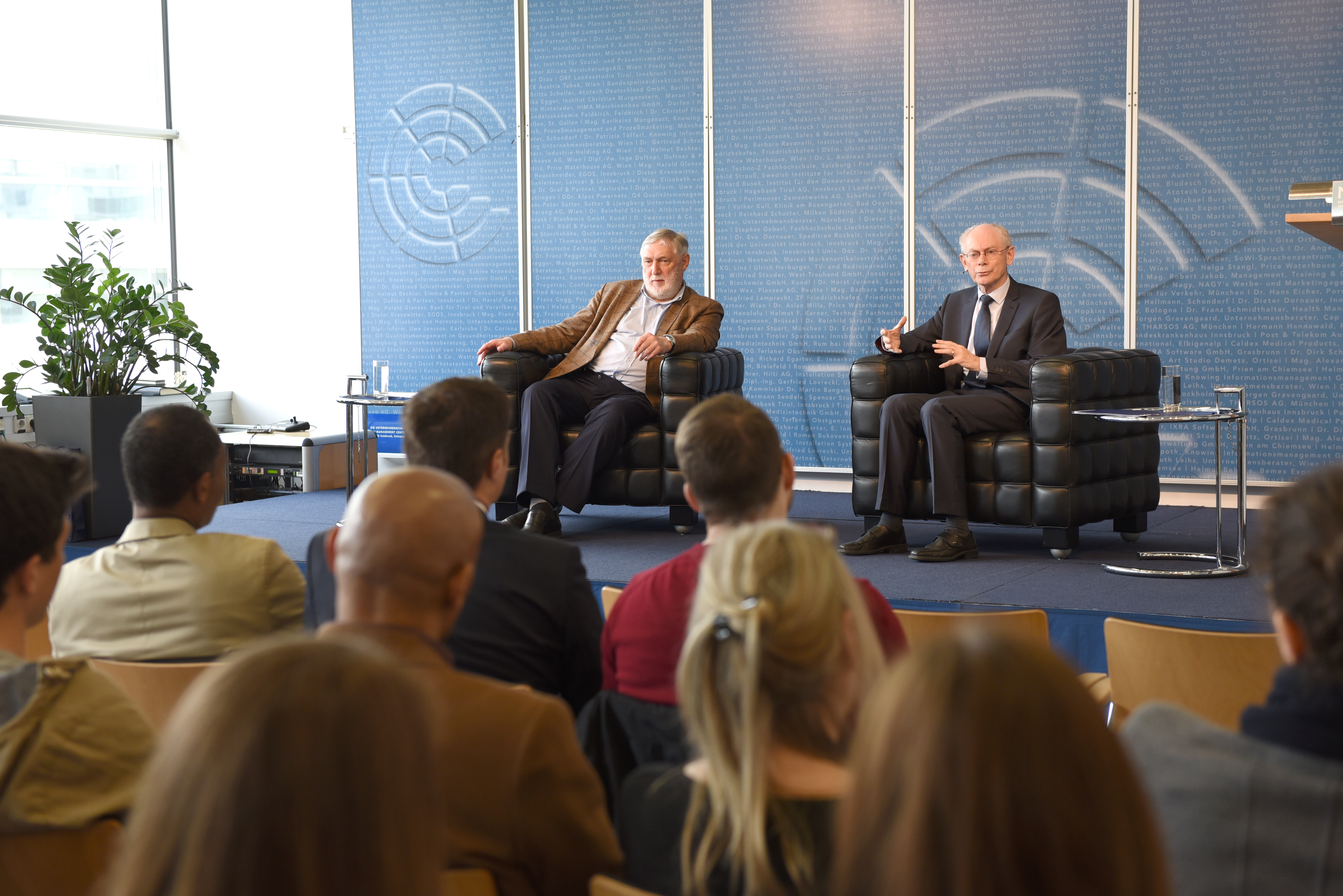 <p>EU-Kommissar Franz Fischler mit dem Präsidenten des Europäischen Rats Herman Van Rompuy ©MCI</p>