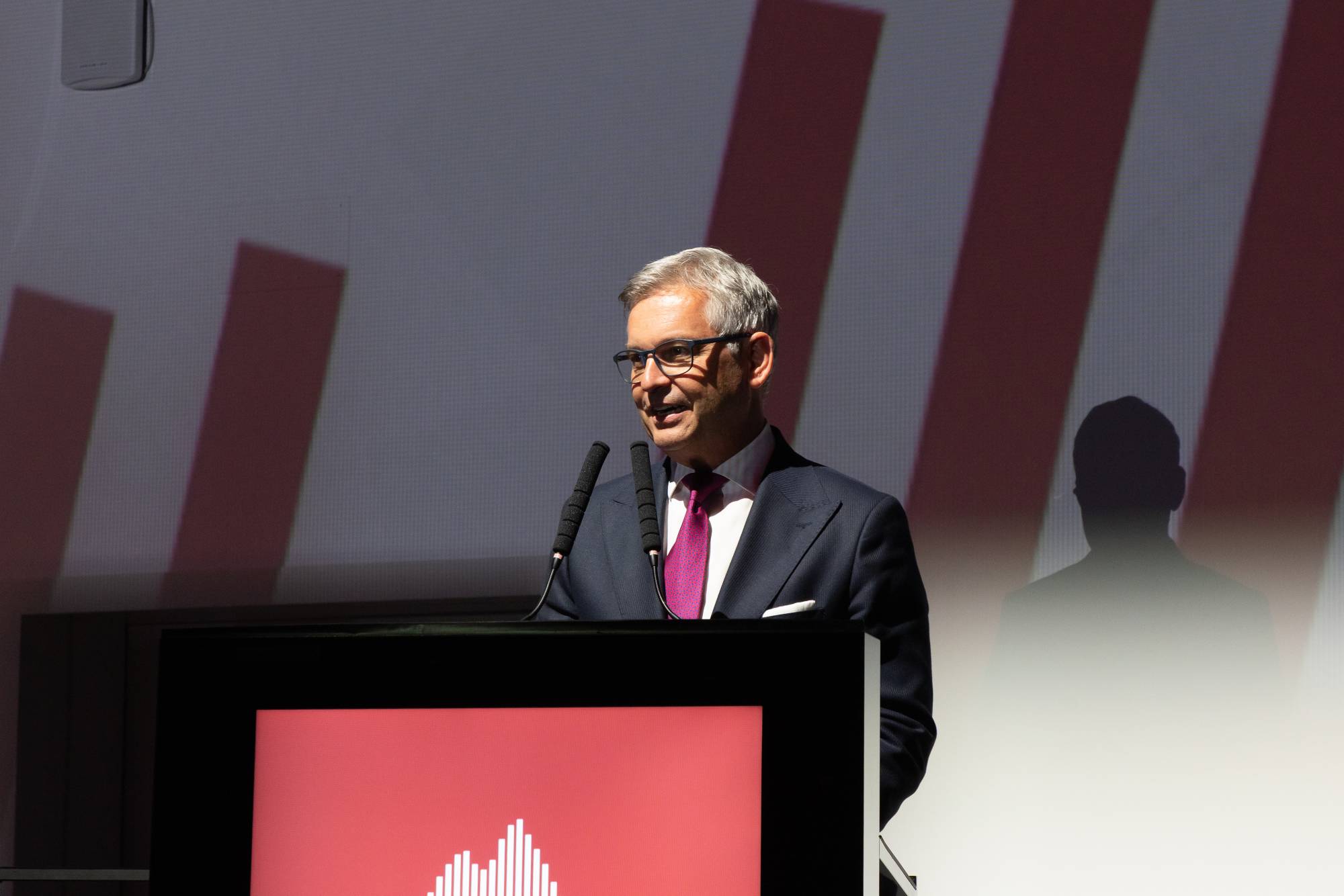 Magnus Brunner  |  Kommissar für Inneres und Migration der Europäischen Union ©Ingrid Heiss<br />