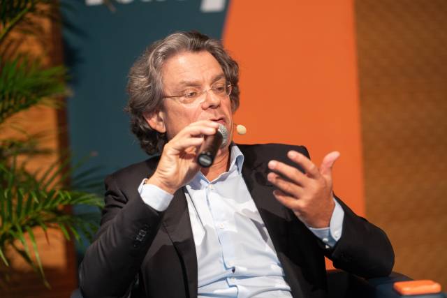 Frank Sieren  |  China-Korrespondent & Analyst  |  Kolumnist  |  Bestseller-Autor ©Birgit Probst Photographie<br />