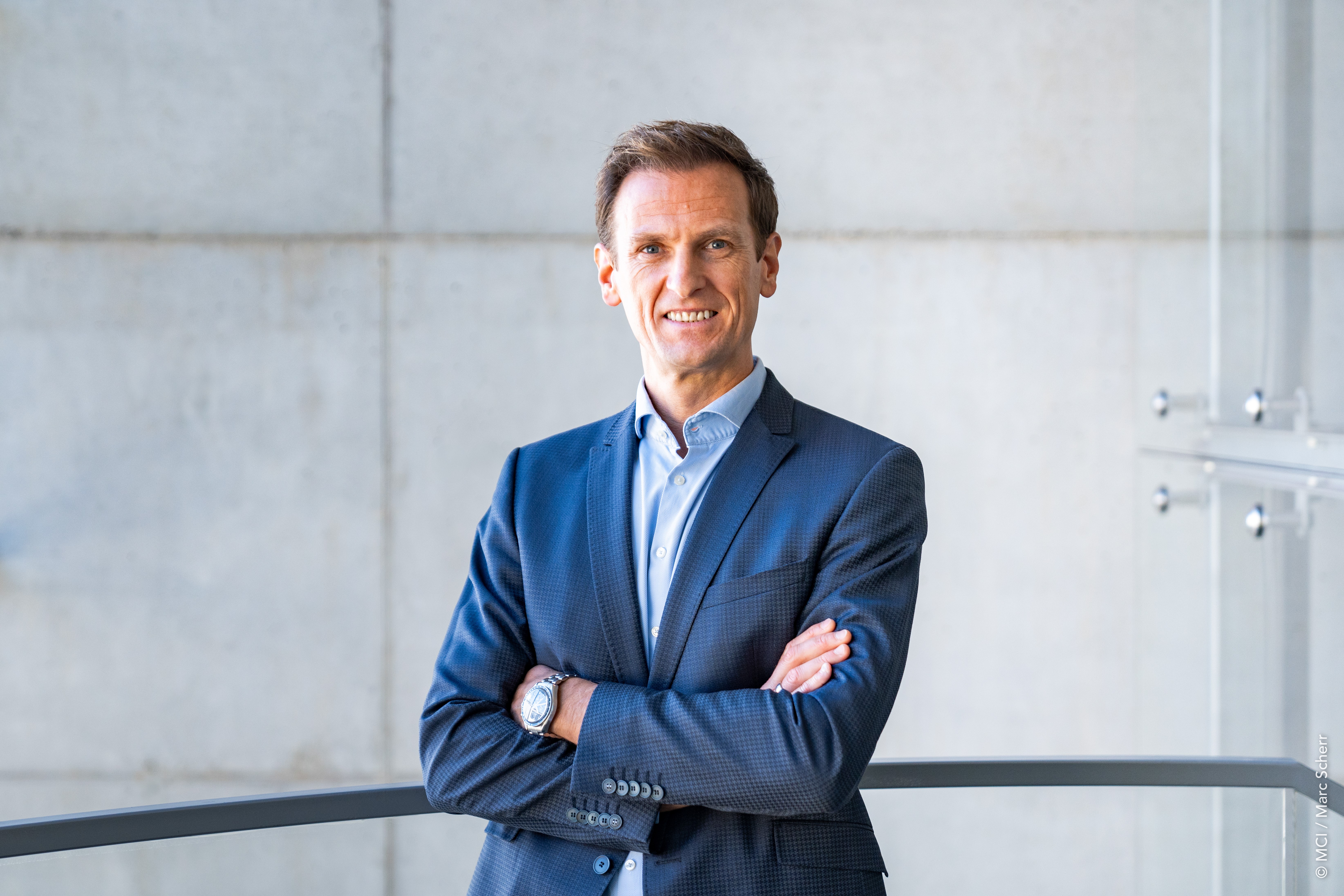  Hansjörg Jaufenthaler, Standortleiter MCI Campus Lienz ©MCI/Marc Scherr<br />