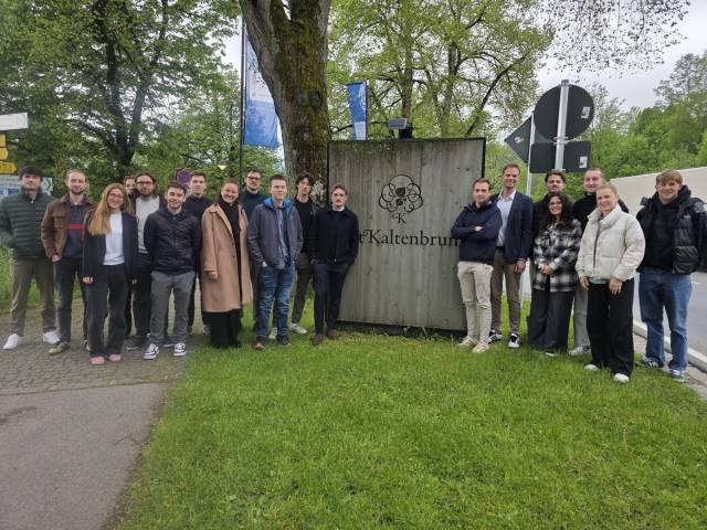 Studierende beim Ludwig-Erhard-Gipfel 2025