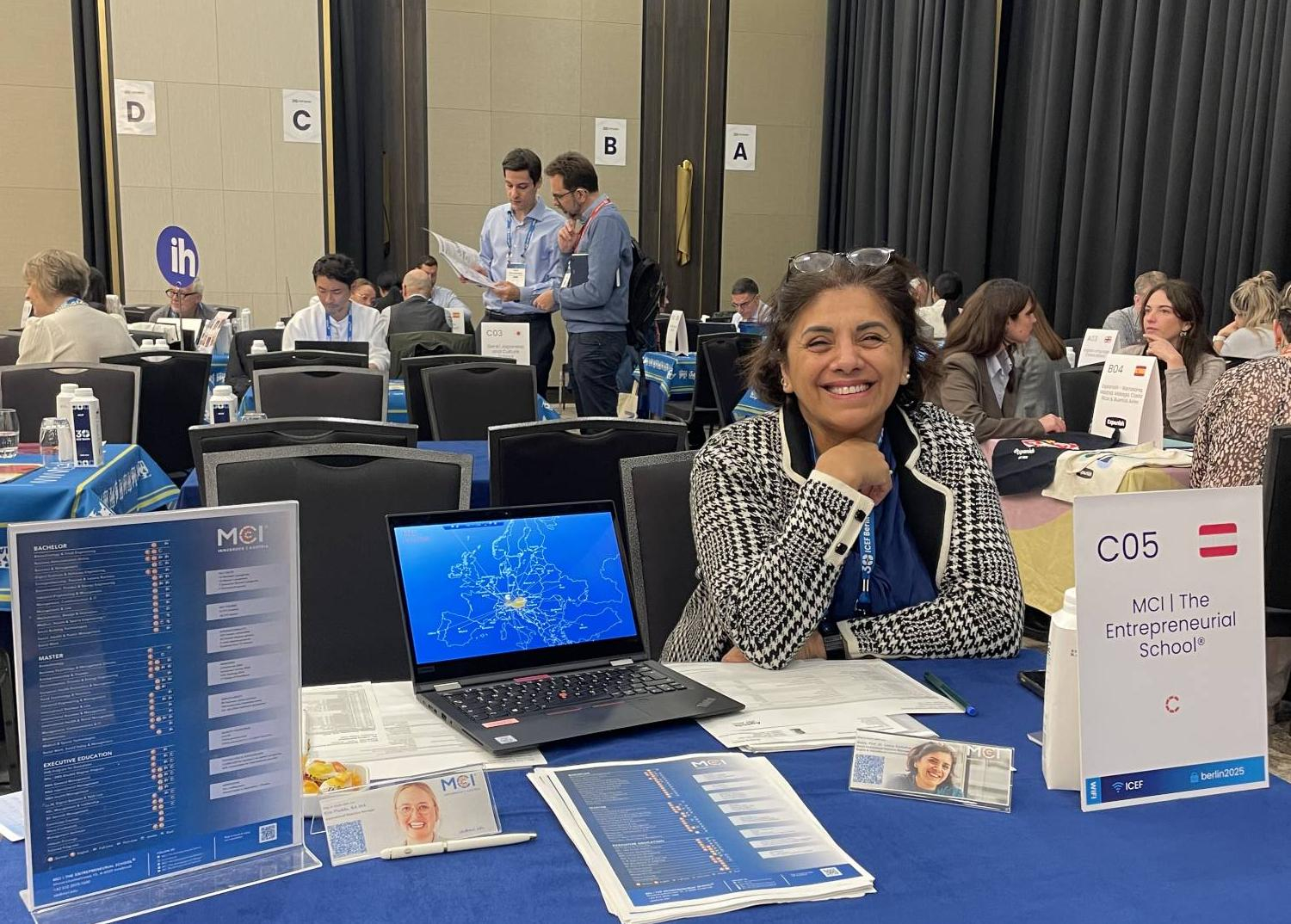 <p>International Relations Recruiting Team auf der ICEF Berlin 2025 © Kim Fladda</p>