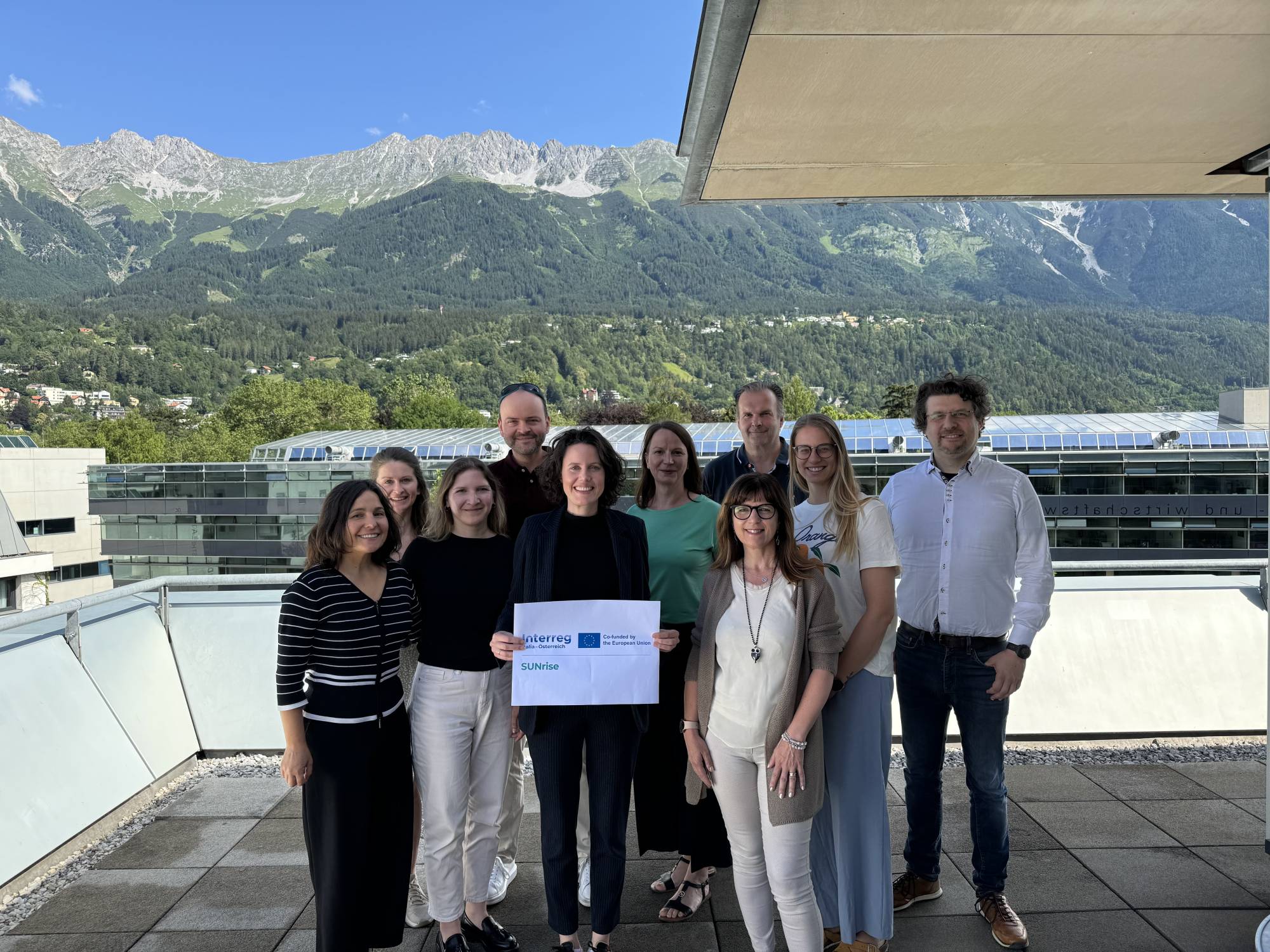 <p>Partner meeting, v.l.n.r.: Chiara Remundos, Eva Eder, Vanessa Ehsani, Oliver Som, Kathrin Pichler, Antje Bierwisch, Elena Sandri, Luigi Valan, Susanne Schmid, Marco Galanti. ©MCI</p>