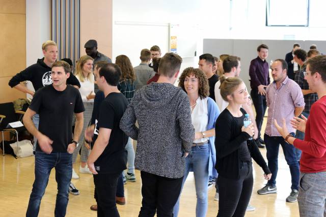 <p>Wir begrüßen unsere neuen & treuen Studierenden </p>