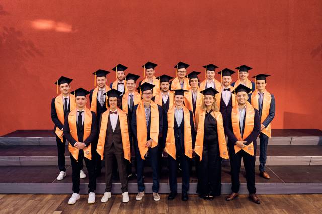 <p>Mechatronik Bachelor Absolvent:innen 2024 ©Klaus Maislinger</p>