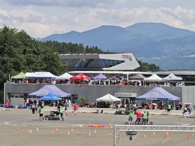 <p>An fünf Tagen nahm das Campus Tirol Motorsportteam an unterschiedlichen Disziplinen teil. ©MCI/Kronthaler</p>