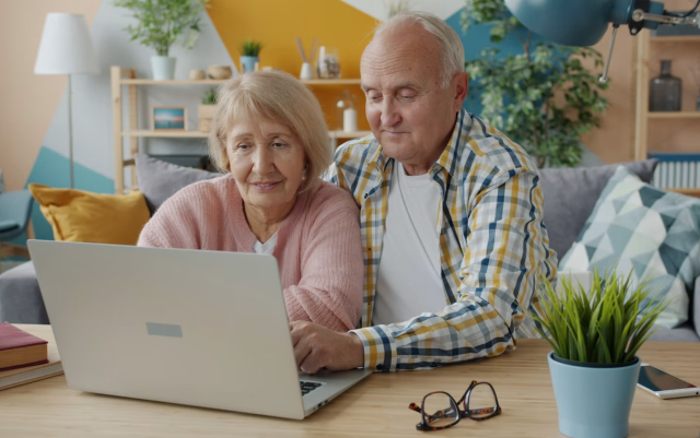 Online Appointment Booking in an Ophthalmology Practice: What Patients Need