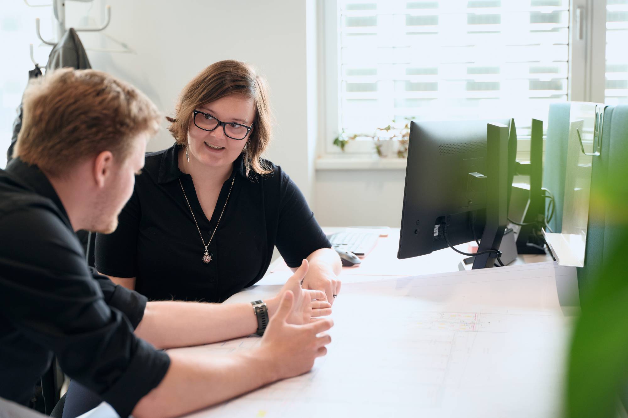 <p>HFP Ingenieurbüro für Gebäudetechnik GmbH und VISIUM3 GmbH Ingenieurbüro für Elektrotechnik, Haustechnik & Energietechnik verstärken mit Studienbeginn im September 2026 das Angebot an Ausbildungsplätzen im dualen Bachelor-Studiengang Smart Building Technologies. ©Dominik Pfeifer</p>