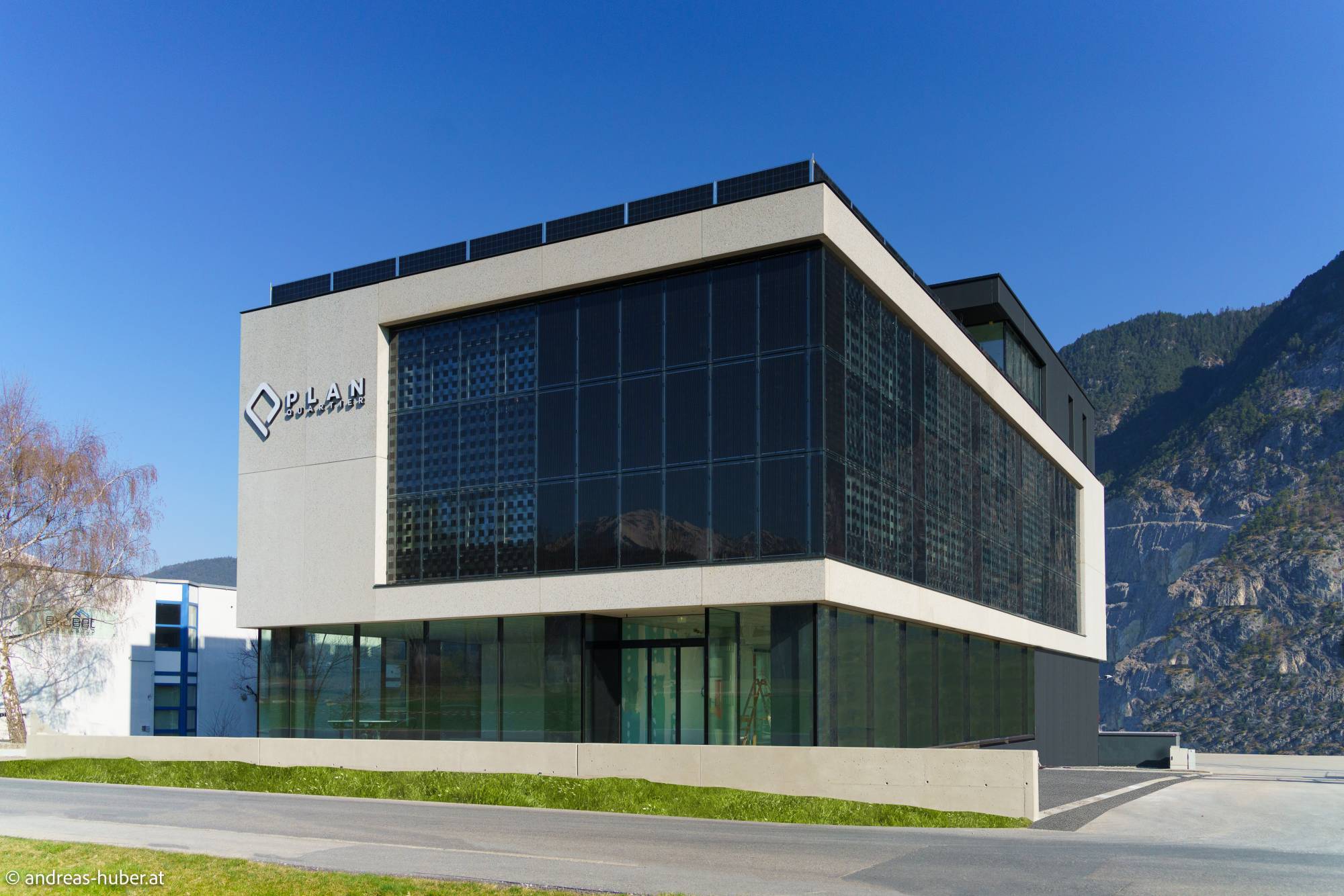 <p>Baupuls GmbH ermöglicht mit Studienbeginn September 2025 weitere Ausbildungsplätze im dualen Bachelor-Studiengang Smart Building Technologies. © andreas-huber.at</p>