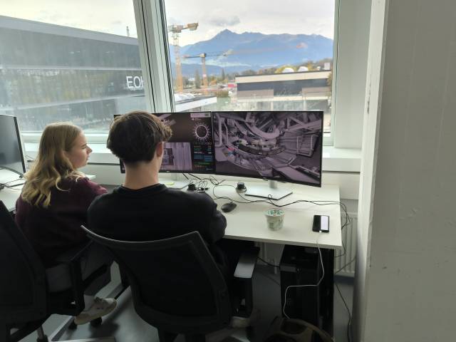 <p>Auch in die Aspekte der baulichen Planung im Bereich der Tunnelwelten (TIM – Tunnel Information Modeling) konnten die Studierenden mittels VR-Technologien eintauchen. Foto: © Markus Gantner & Felix Gostner</p>