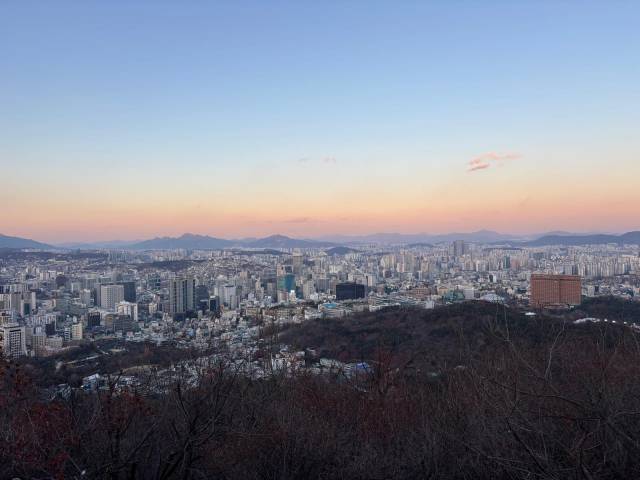 <p>Eindrücke aus dem Auslandssemester in Seoul ©Joé Heinen</p>