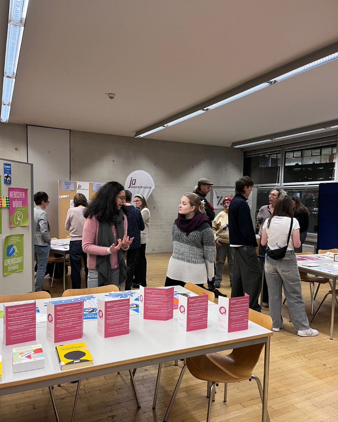 <p>Eindrücke des Projekts „Demokratie erlebbar machen“ ©MCI/Soziale Arbeit</p>