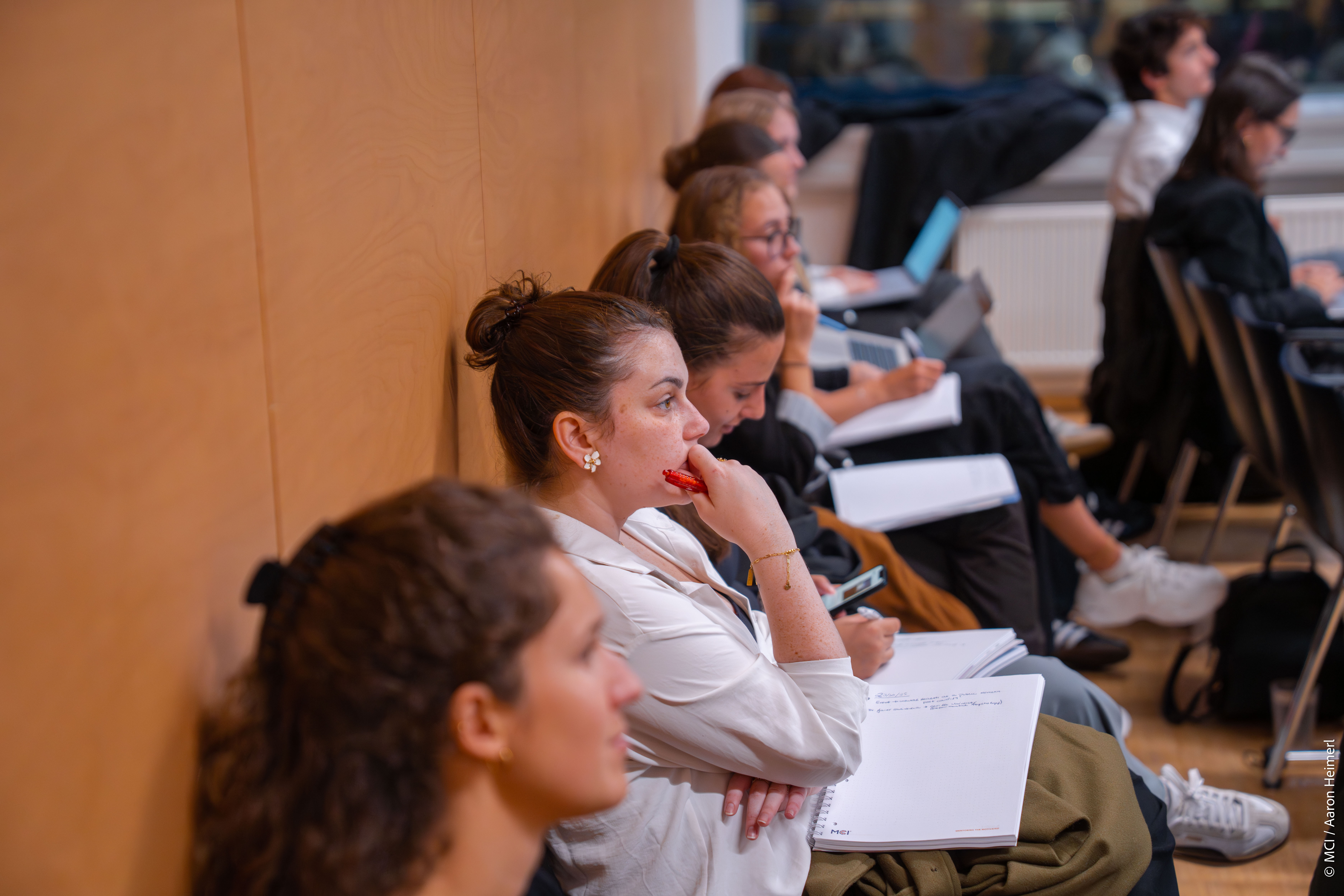 <p>Impressions from the guest lecture with Prof. Dr. Francisco Javier Saavedra Macías ©MCI/Aaron Heimerl</p>