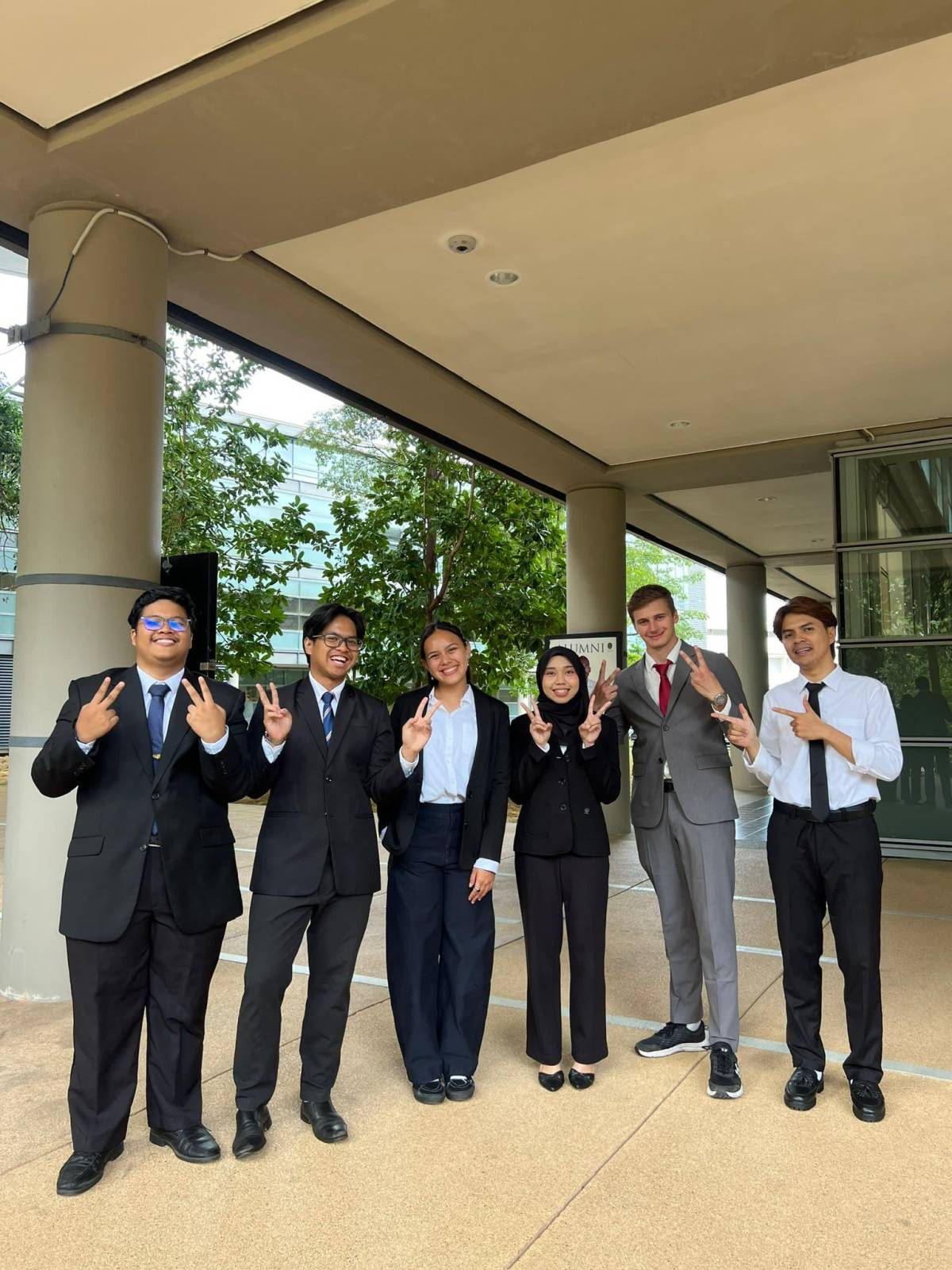 <p>With fellow students after a presentation ©Mark</p>