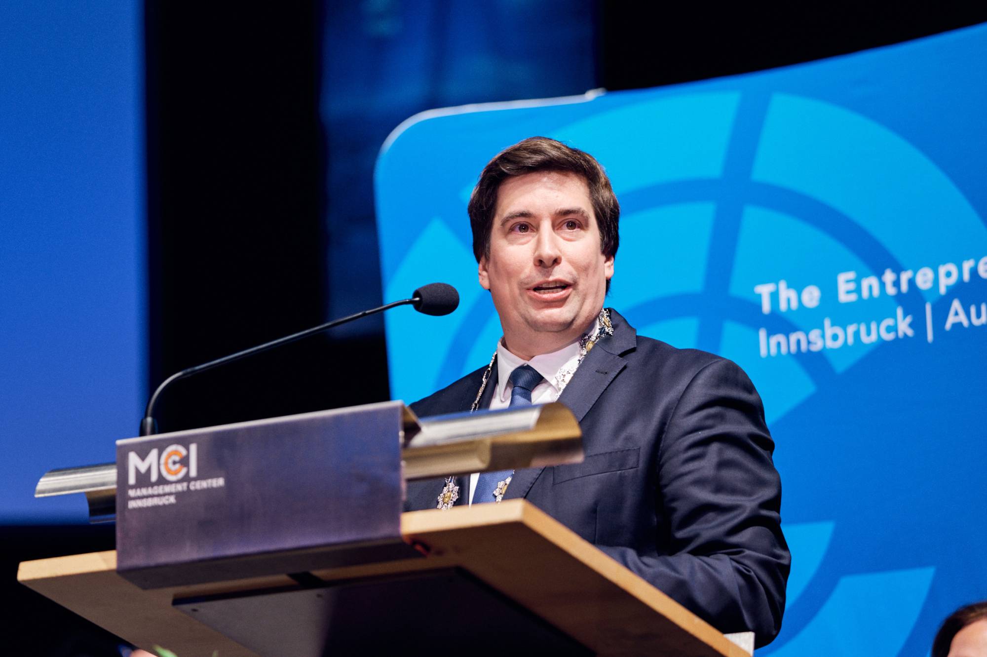 <p>Welcome address and speech by Head of Department Martin Pillei ©Klaus Maislinger</p>