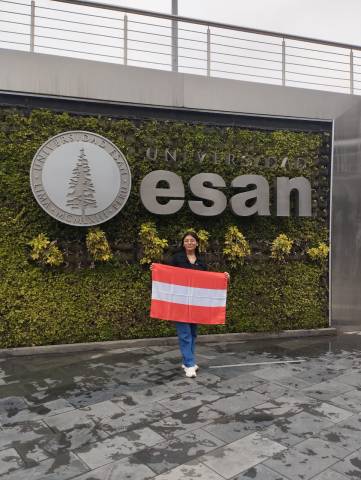 <p>Brisseth sets off for Austria from the ESAN Universidad in Lima. ©Chaparro</p>