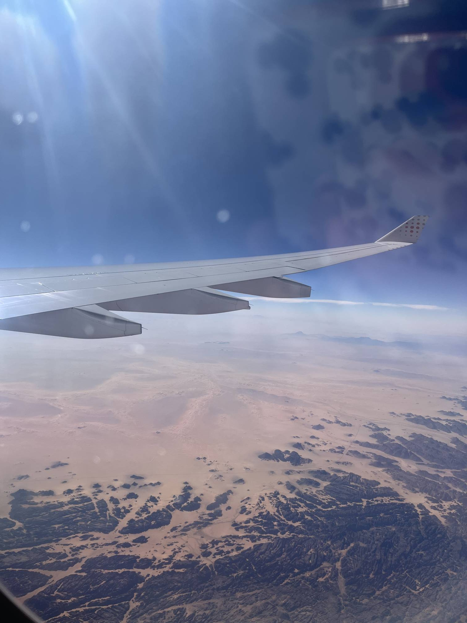 <p>Über den Wolken – Anreise nach Uganda ©Neubrand</p>