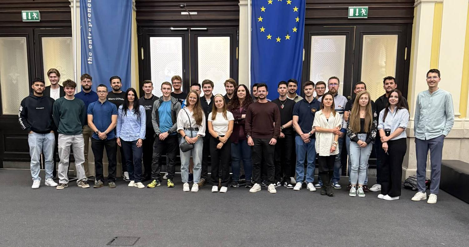 <p>Orientation day for 32 part-time bachelor's students. ©MCI/Mair Lukas</p>
