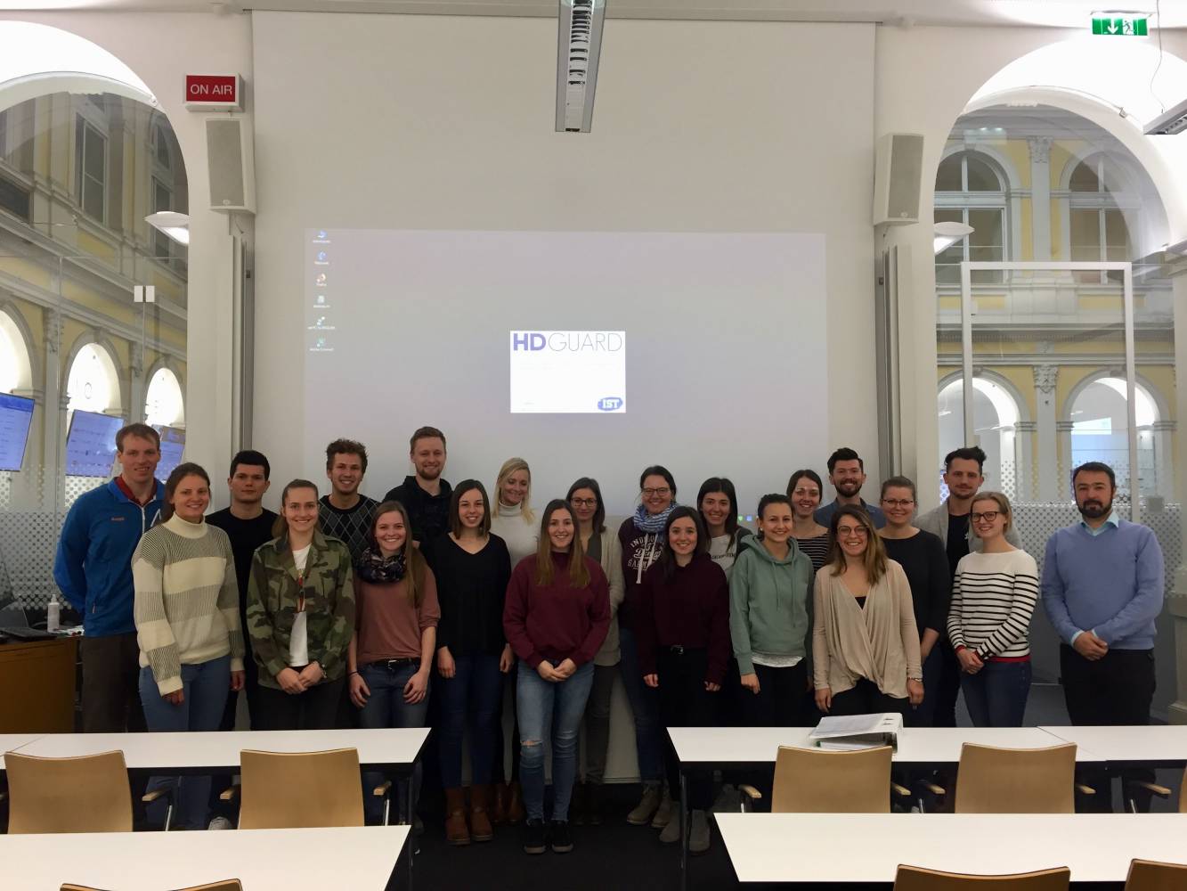Die Kooperation mit Weihenstephan startete mit einem Gentechnik-Modul, an dem MCI-Studierende teilnehmen konnten. Foto: Weihenstephan-Triesdorf