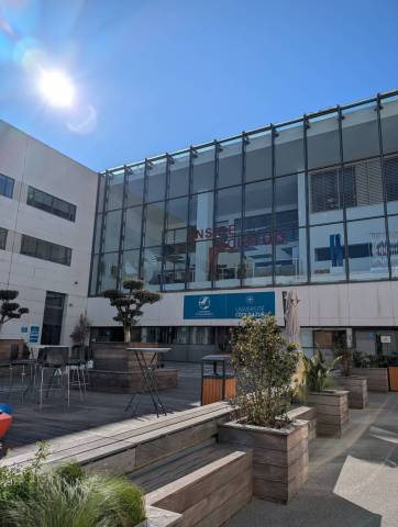 <p><span sans-serif=