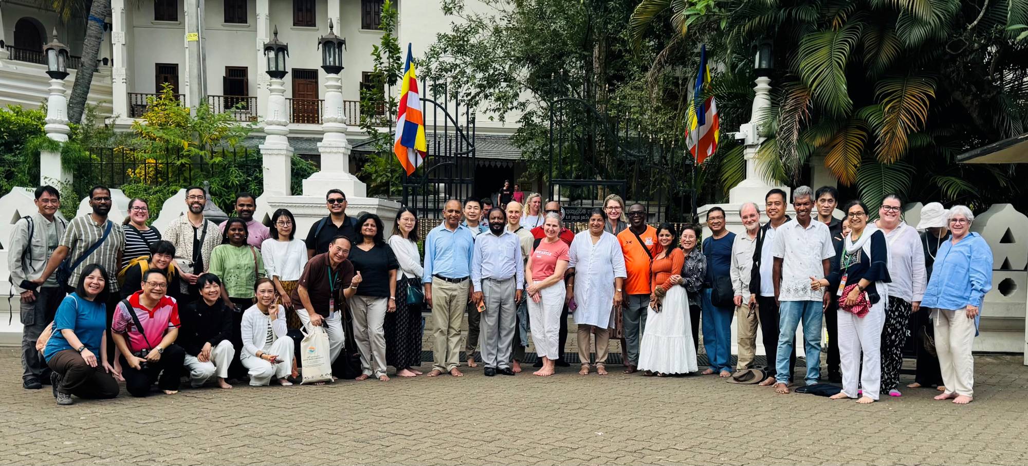 <p><span sans-serif=