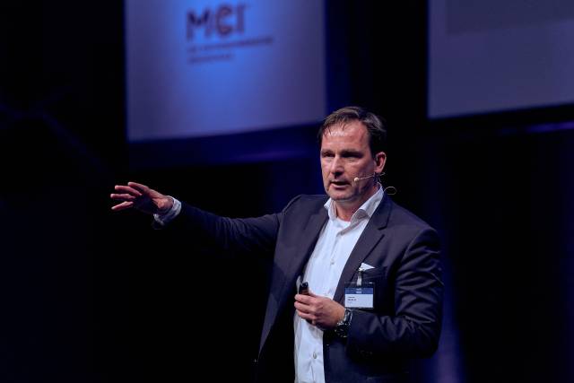 Keynote Speaker Hermann Erlach über Künstliche Intelligenz, ChatGPT & Digitalisierung - Wohin geht die Reise? © Klaus Maislinger