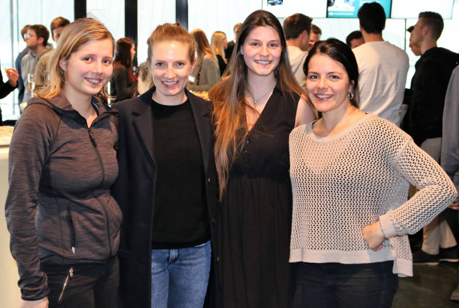 <p>MCiT Studiengang beim MCiT Cool Down</p>