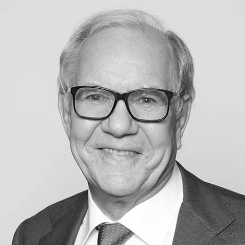 Prof. Brun-Hagen Hennerkes