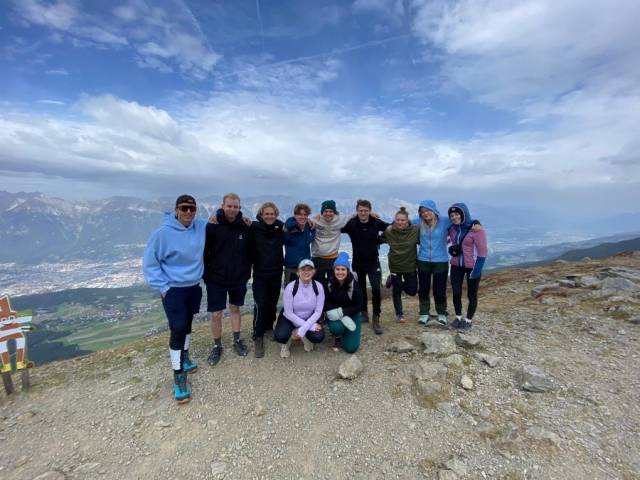 <p><em>Gruppe von Austauschstudierenden während ihres Aufenthaltes in Innsbruck. </em>©<em>Abrahamsson</em></p>