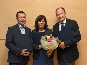 The winners of the 2017 Teaching Award at MCI: José Luis Fernández Valls, Regina Obexer, M.Ed., and Dr. Franz Pegger