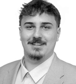  Johannes Pinzger | Office Management & Student Support Bachelor's program Digital Business & Software Engineering